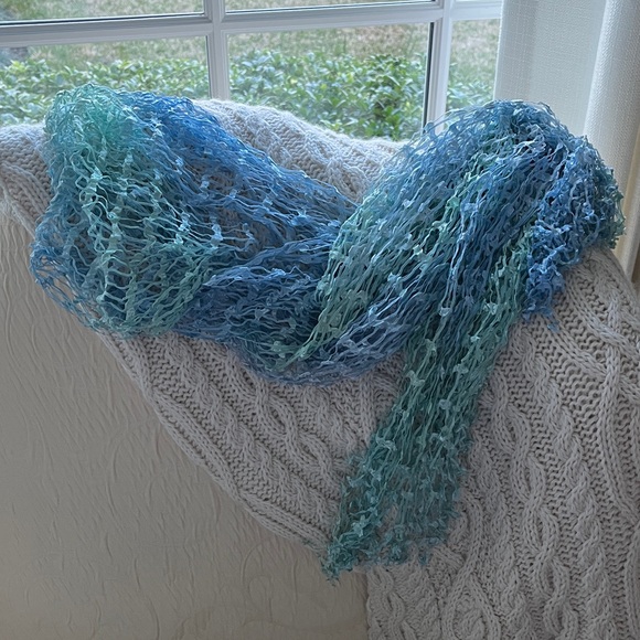 Silk scarf - Picture 4 of 5